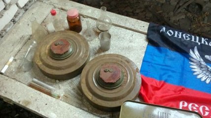В Донецкой области обнаружили тайник с боеприпасами и взрывчаткой