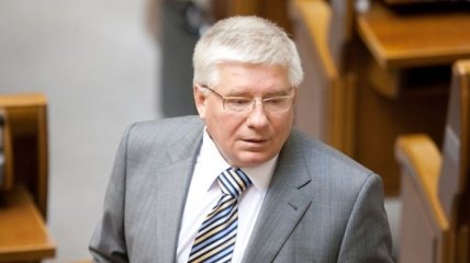 Михаил Чечетов возмущен низкой эффективностью работы Парламента  