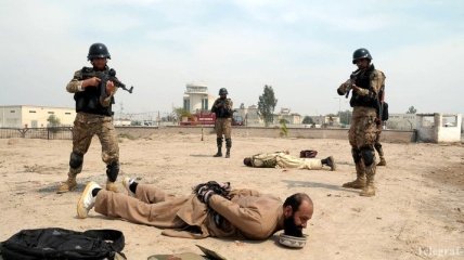 В Пакистане военные уничтожили 8 боевиков, напавших на авиабазу