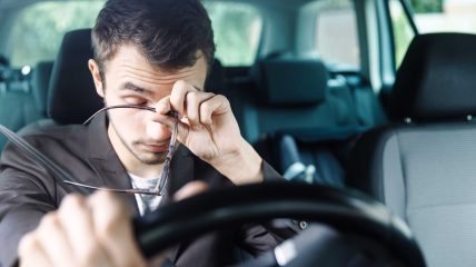 Сонний водій - одне з головних джерел небезпеки на дорозі