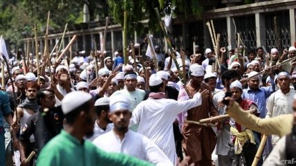 В Бангладеш 22 человека погибли в столкновениях с полицией