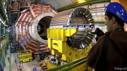 Ученые записали звук работы Большого адронного коллайдера (Аудио)