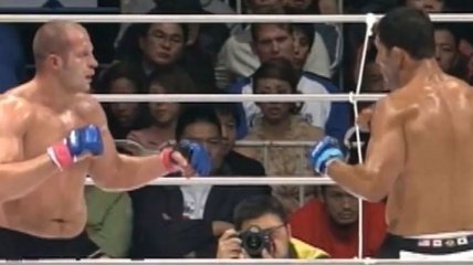 UFC опубликовал бой Федора Емельяненко (Видео)