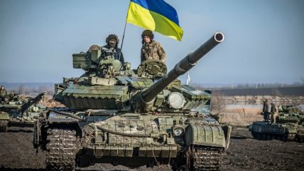 Українські військові 450 днів дають відсіч агресору