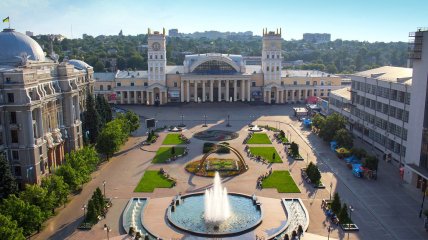 Сучасна Привокзальна площа в Харкові