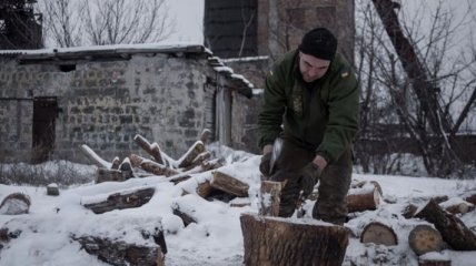 С начала суток боевики 12 раз нарушили "режим тишины" на Донбассе 