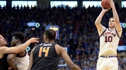 "Канзас" Михайлюка узнал своего первого соперника в плей-офф NCAA