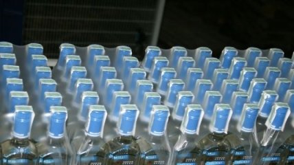 В Херсонской области изъяли сотни литров опасной водки