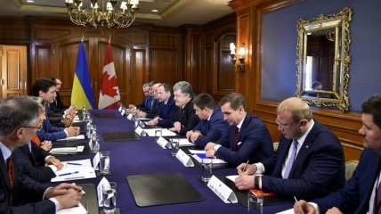 Порошенко пригласил посетить Украину спецпредставителей G7 по вопросам реформ