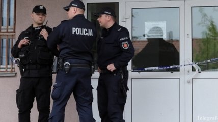 Трое граждан Украины угрожали совершить теракт в Варшаве 