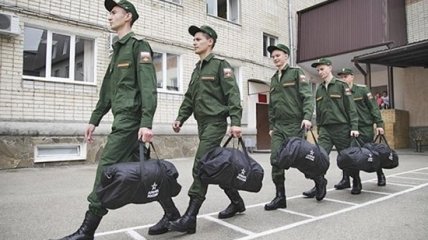 россии снова не хватает кадровых военных чтобы нападать на Украину