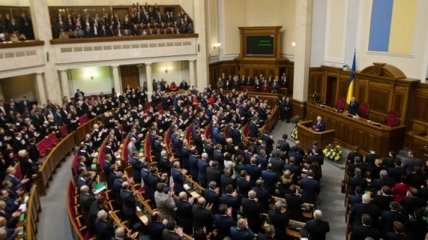 Литвин закрыл утреннее заседание ВР VII созыва