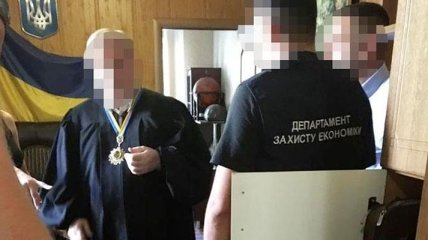 В Луганской области был задержан судья на взятке