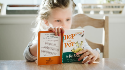 Правило пяти пальцев: как выбрать правильную книгу для ребенка 