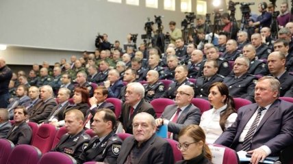 Аваков анонсировал повышение пенсий сотрудникам системы МВД