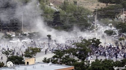 В Кабуле прогремели три взрыва на траурной процессии