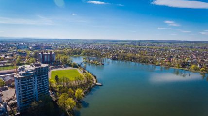 Городское озеро Ивано-Франковска