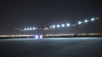 Солнечный самолет Solar Impulse успешно завершил 2-й этап перелета