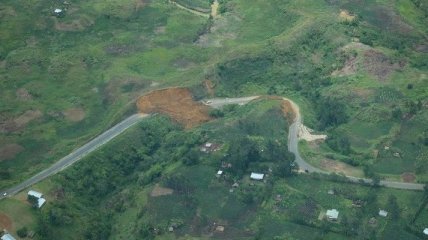 Смертоносное землетрясение: В Папуа-Новой Гвинее погибло около 100 человек и тысячи пострадали