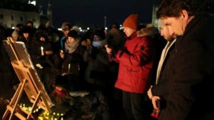 В Канаде почтили память погибших в авиакатастрофе самолета МАУ (Видео)