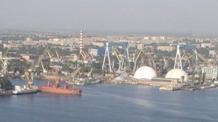 Суд арестовал имущество Черноморского судостроительного завода