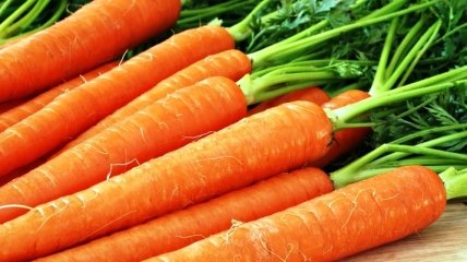 Какая польза морковного сока?