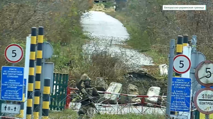 Здається, білоруси бояться уже простого вітання рукою від українських військових