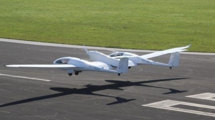 Создан первый в мире пассажирский самолет на водородных топливных элементах