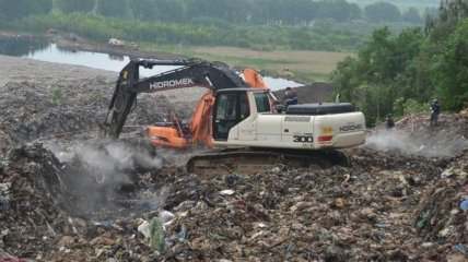 Прокурор Львовской области назвал причины пожара на Грибовичской свалке