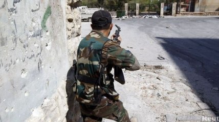 Сирийские войска ведут уличные бои в Алеппо