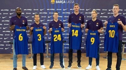Барселона презентовала игрока сборной Украины