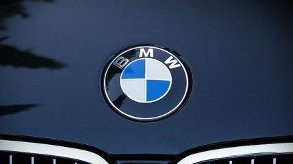 Почему важно иметь правильные шины для разных дорожных условий: ответ BMW (Видео)