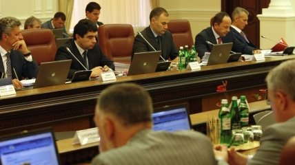 Азаров, Левочкин, Порошенко, Балога и Герман создали новый комитет