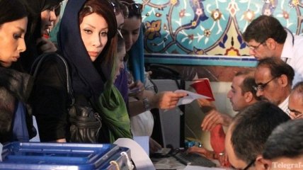 На избирательных участках Ирана начат подсчет голосов 