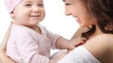 Матери-одиночки проводят с детьми меньше времени