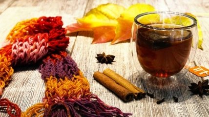 Согреваемся в осеннюю пору: 5 рецептов горячих и полезных напитков