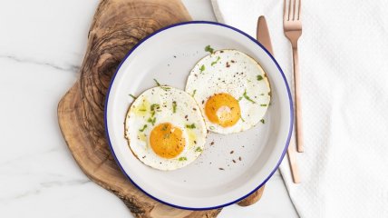 Яичница в микроволновке