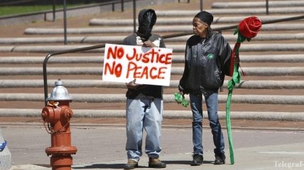 В Кливленде состоялись демонстрации против оправдания полицейского