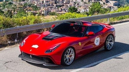 Уникальный Ferrari F12 за $4,2 млн (Видео)