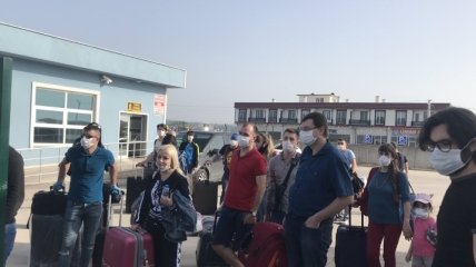 Генконсульство: 45 украинцев вернулись на родину из Турции 