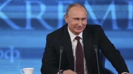 Стало известно, сколько Владимир Путин заработал в 2020 году: до Зеленского ему далеко