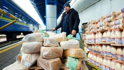 Укрзализныця назвала города — крупнейшие отправители и получатели гуманитарной помощи