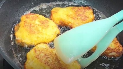 Куряче філе в картоплі вгамує голод