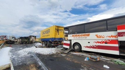 Автобусное ДТП в Польше: травмированы 16 украинцев, один человек - в критическом состоянии