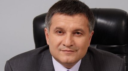 Аваков надеется на повышении уровня доверия к Нацполиции