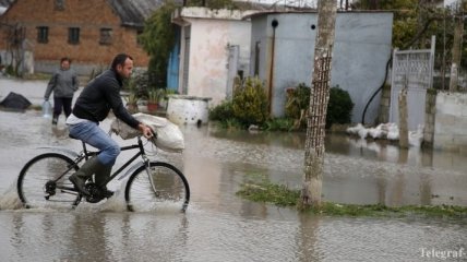 В Албании в результате наводнения погиб один человек, трое ранены