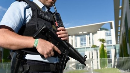 Полиция Германии задержала сирийца по подозрению в подготовке теракта