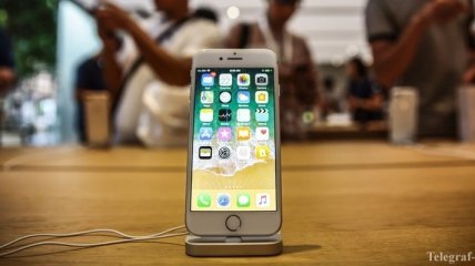 Компания Apple расследует причины, почему аккумуляторы iPhone 8 Plus‍ вздуваются