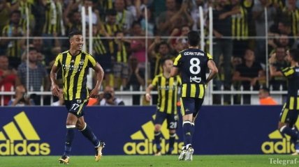 Чемпионат Турции: сумасшедшая перестрелка "Фенербахче" и "Кайсериспора"