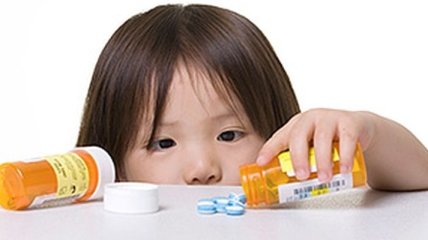 Чем опасна для детей передозировка витаминов